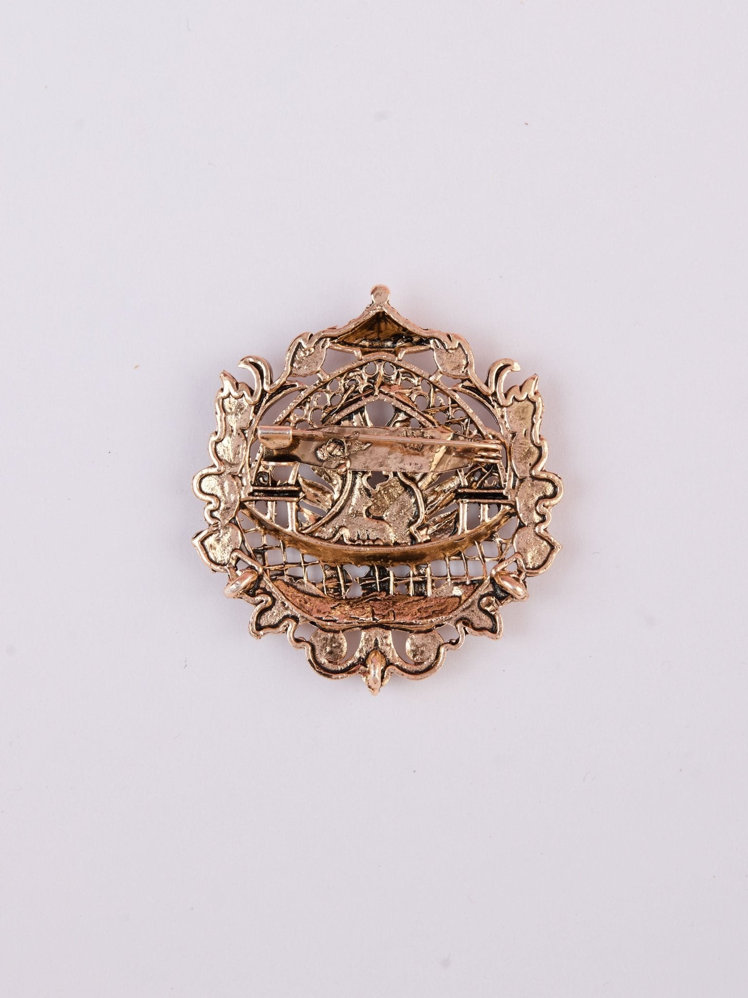 Men's Gold-Toned Brooch