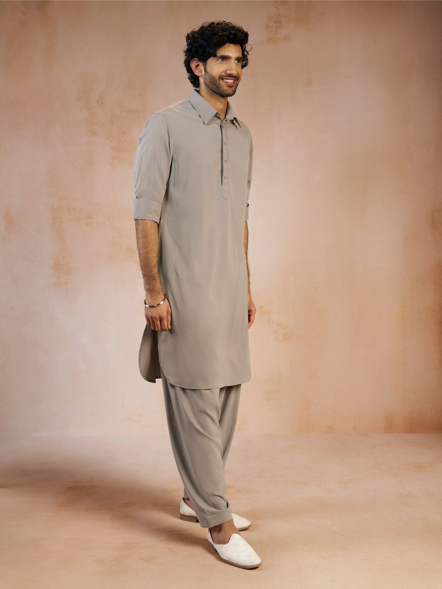 vastramayMen's Grey Solid Silk Blend Pathani Kurta with Patiala Pyjama Set