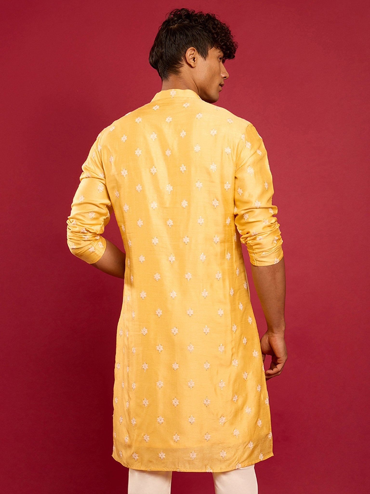 vastramayMen's Yellow Silk Blend Kurta