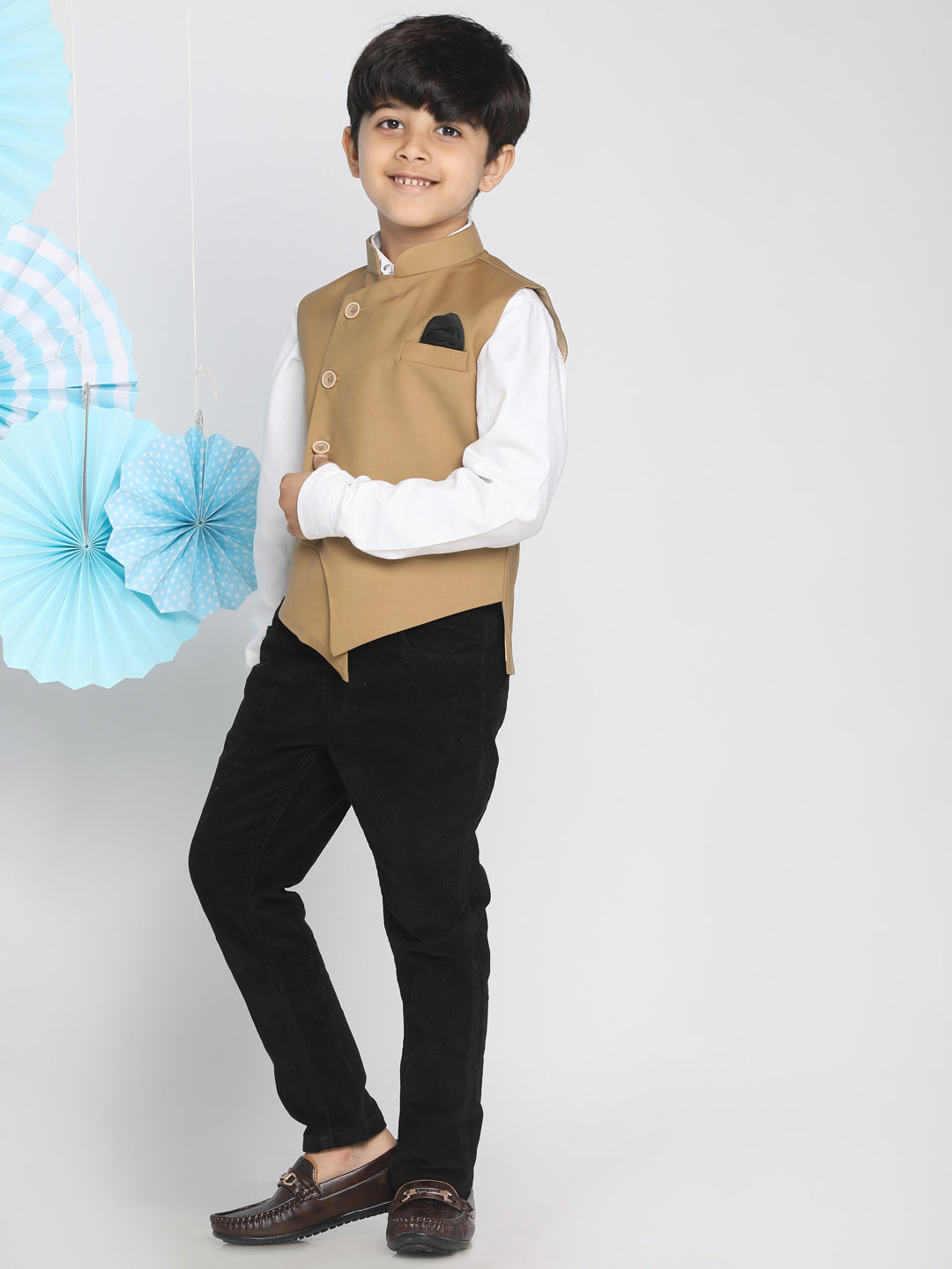 Boy's Brown Solid Slim-Fit Satin Nehru Jacket
