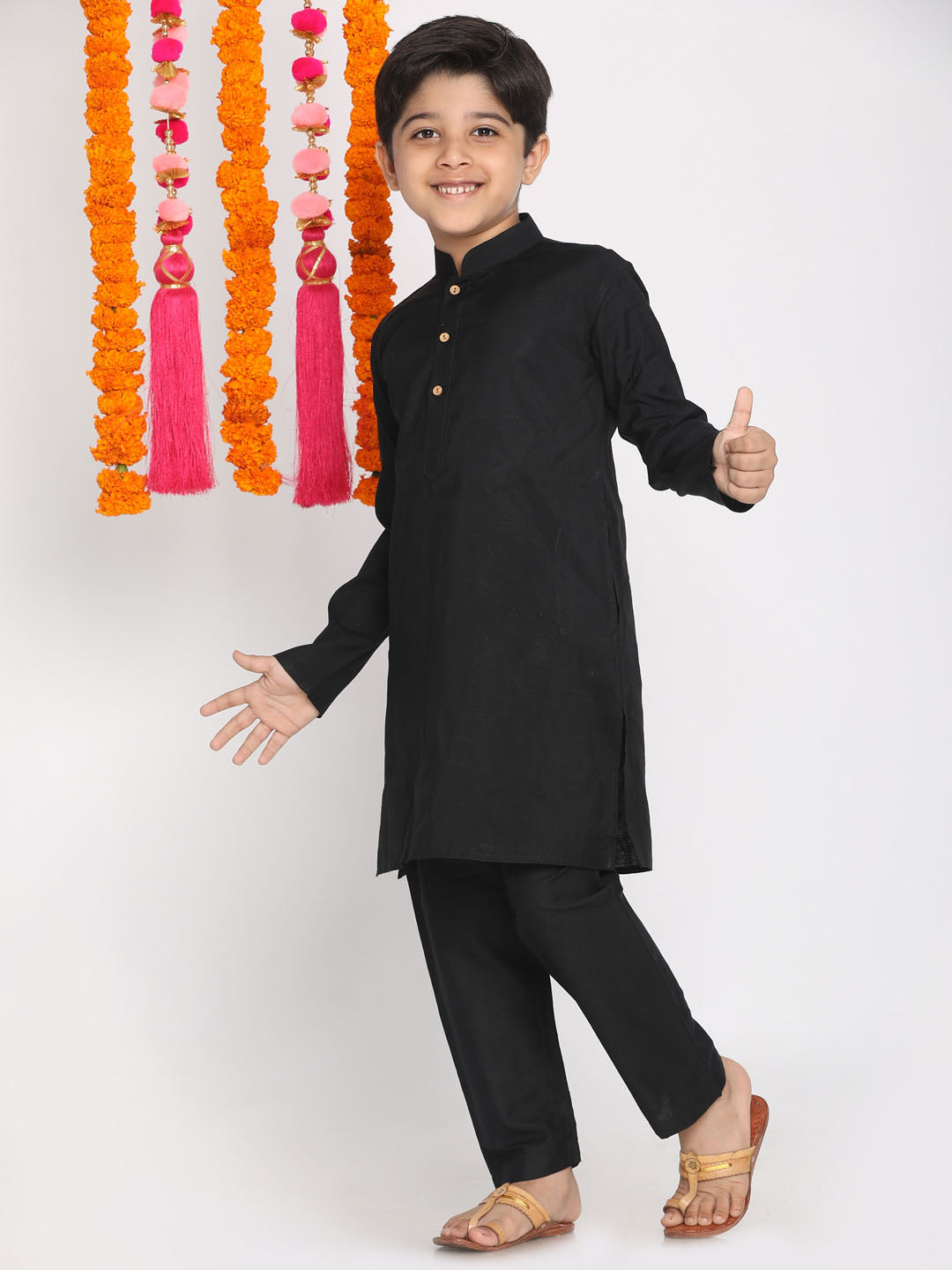 Boy's Black Kurta With Pyjama