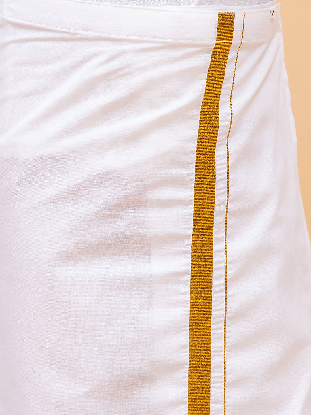 Boy's' Green And White Kurta With Mundu Set