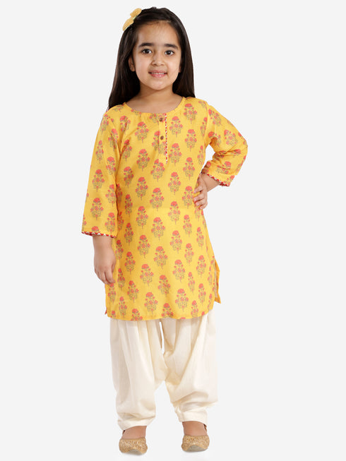 Girl's' Mustard And Cream Linen Kurta And Patiala Set