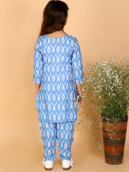 Girl's' Aqua Blue Ikkat Print Kurta Pant Set