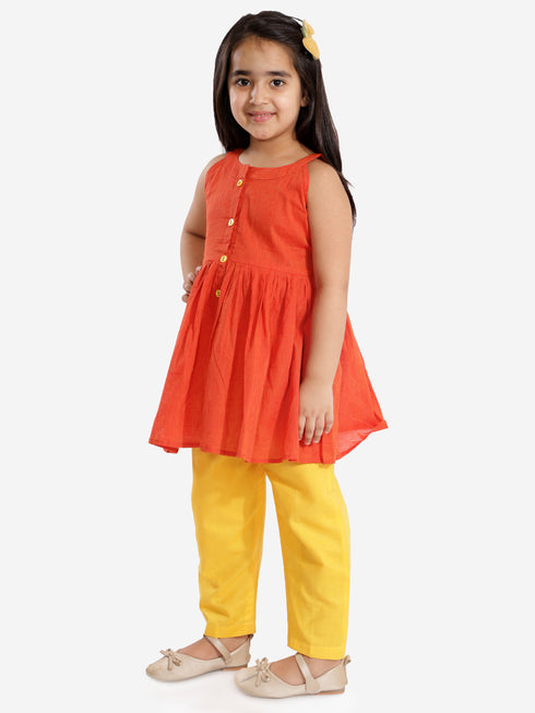 Girl's' Handloom Cotton Kurta And Straight Pant Set