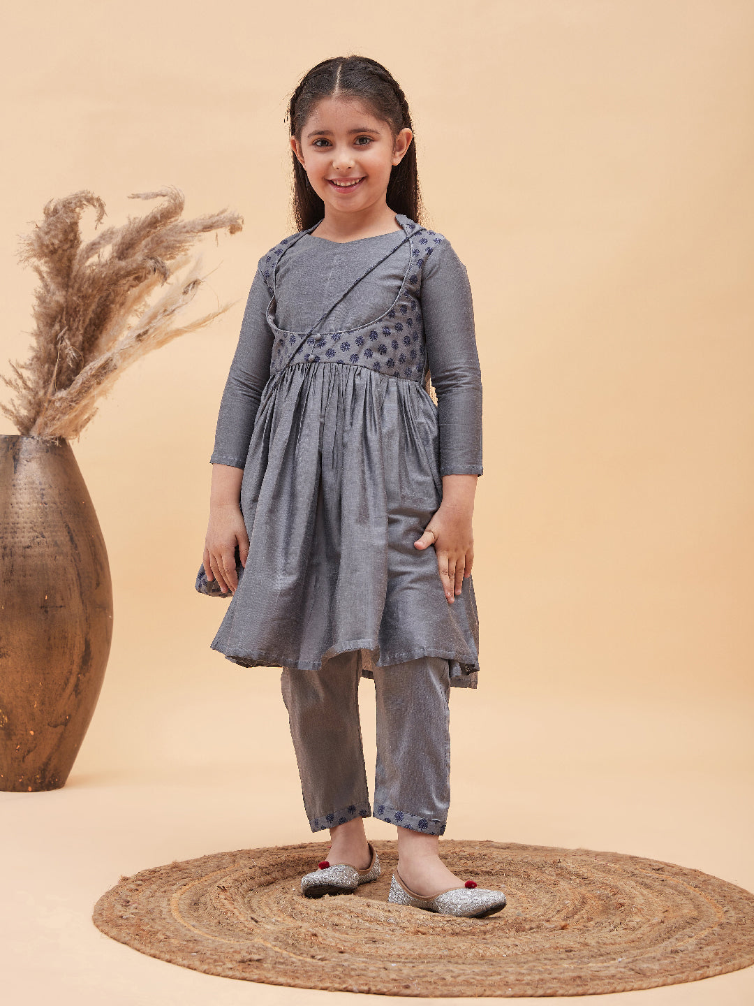 Girl's Grey Anarkali Kurta Pyjama Set With Potli Bag