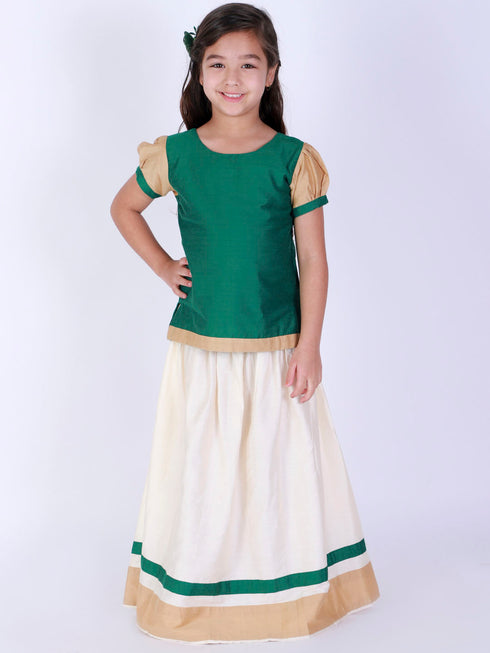 Girl's Green & White Pavda Pattu Lehenga Choli Set