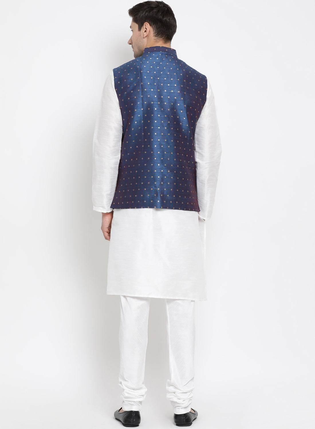 Men's White Cotton Silk Blend Kurta, Ethnic Jacket and Pyjama Set