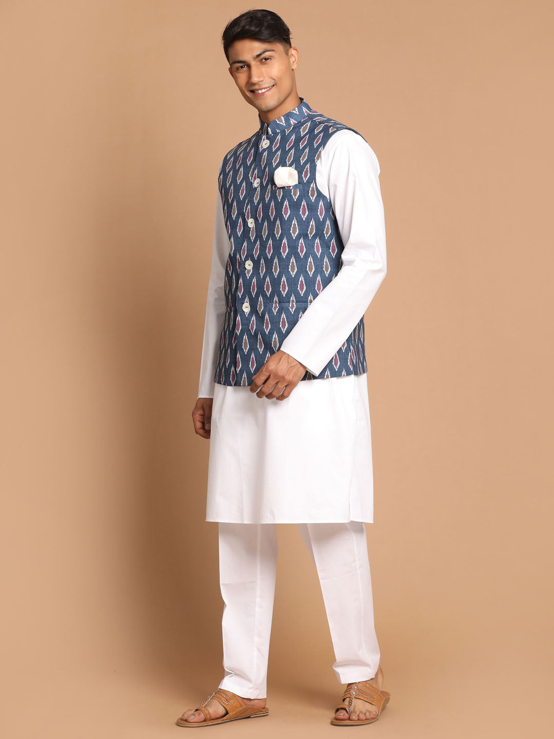 Men's Grey and White Pure Cotton Ikat Jacket Kurta Pyjama Set