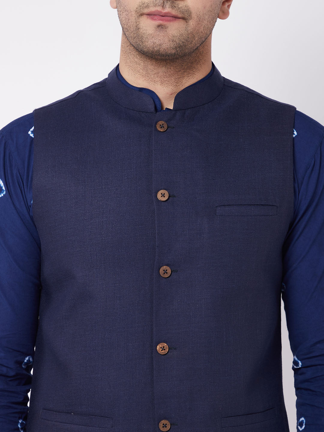 Men's Cotton Kurta And Pyjama With Navy Blue Solid Nehru Jacket