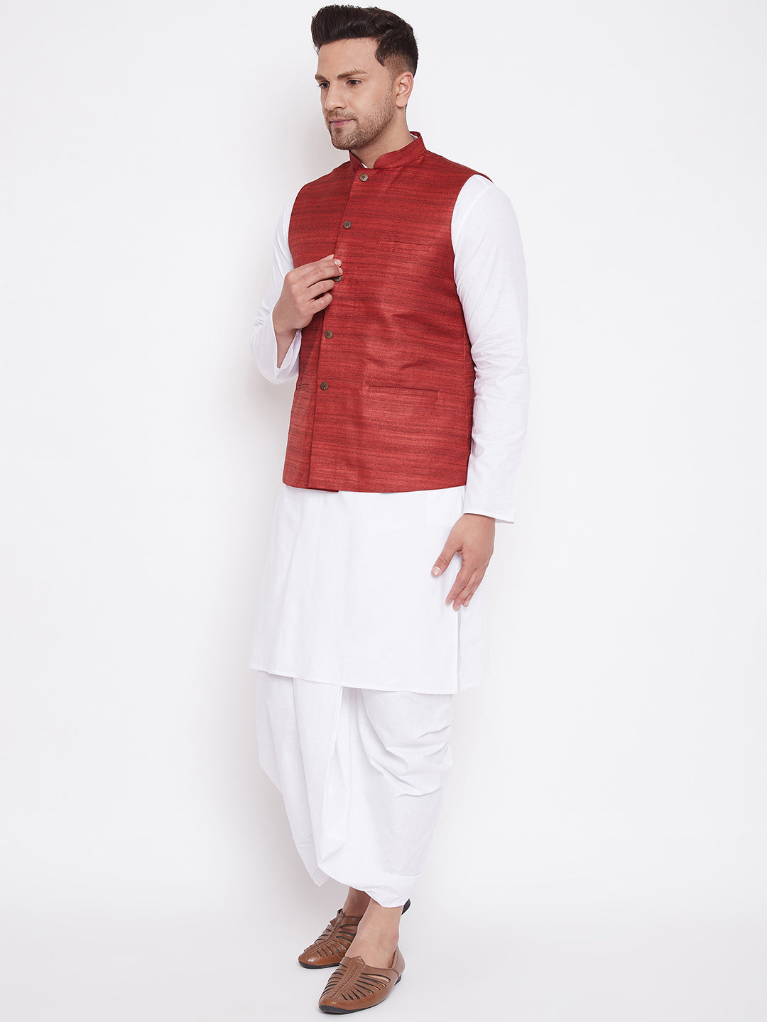 Men's Maroon And White Cotton Blend Jacket, Kurta And Dhoti Set