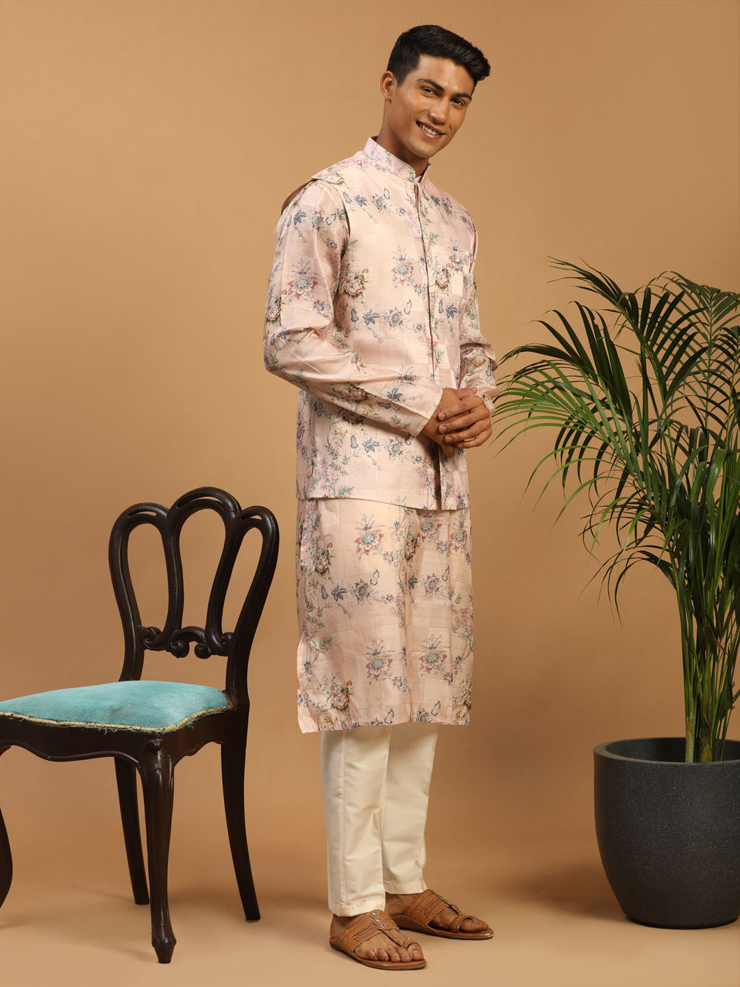 Light Pink Floral Print Nehru Jacket And Pink Printed Kurta With Cream Viscose Pant Set