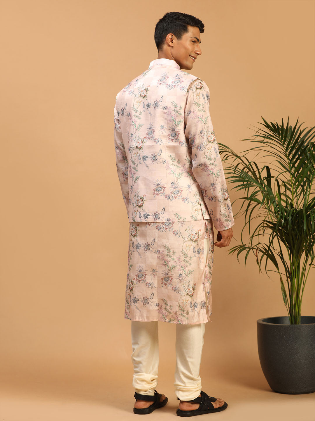 Light Pink Floral Print Nehru Jacket And Pink Printed Kurta With Cream Pyjama Set