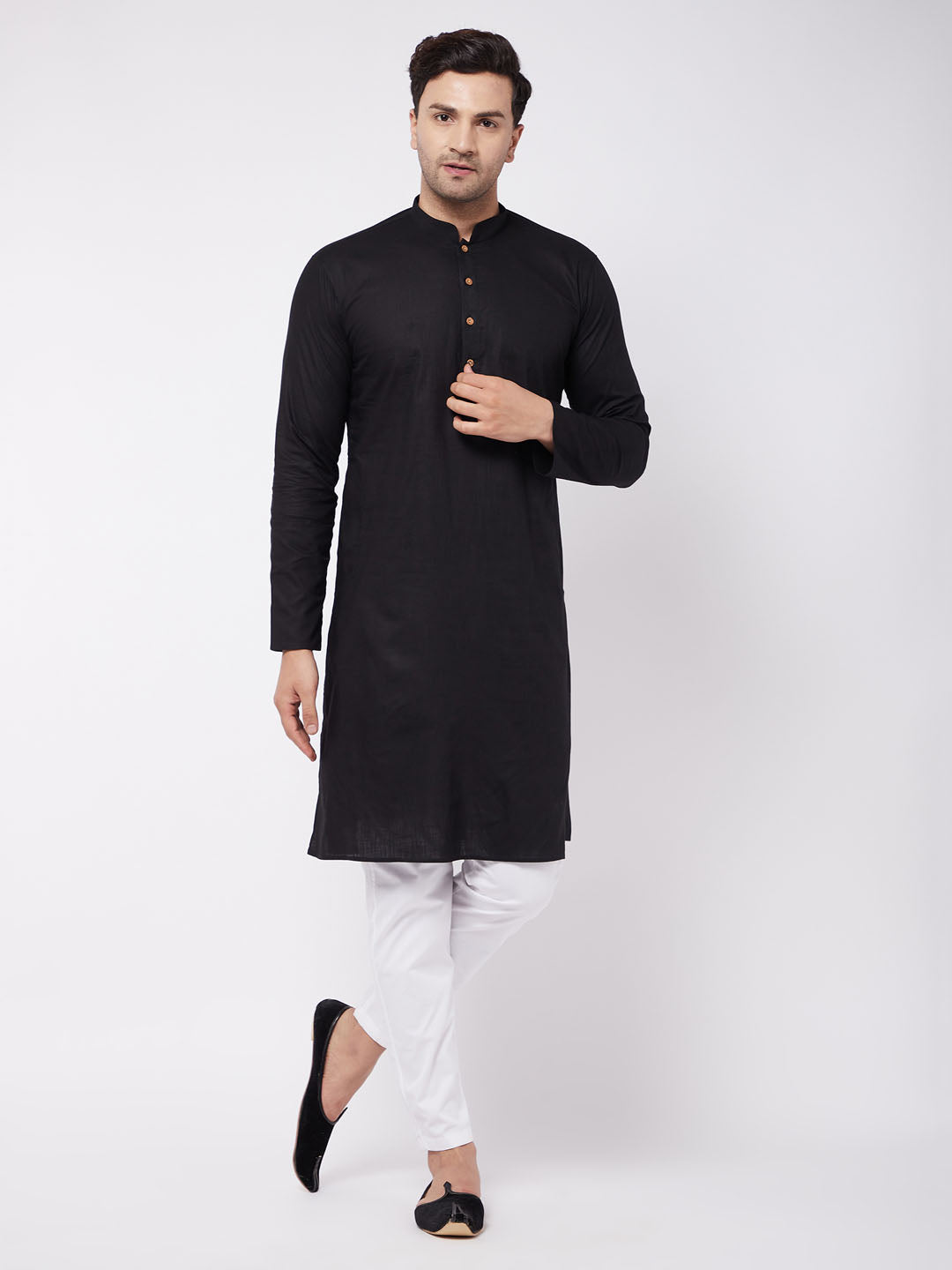 Men's Black Solid Cotton Blend Kurta & White Pyjama Set