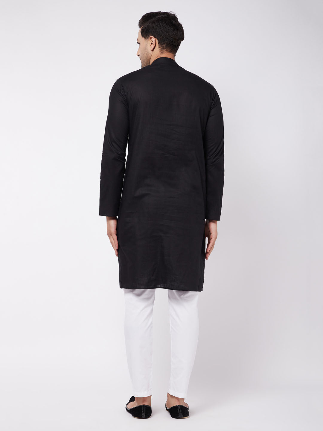 Men's Black Solid Cotton Blend Kurta & White Pyjama Set