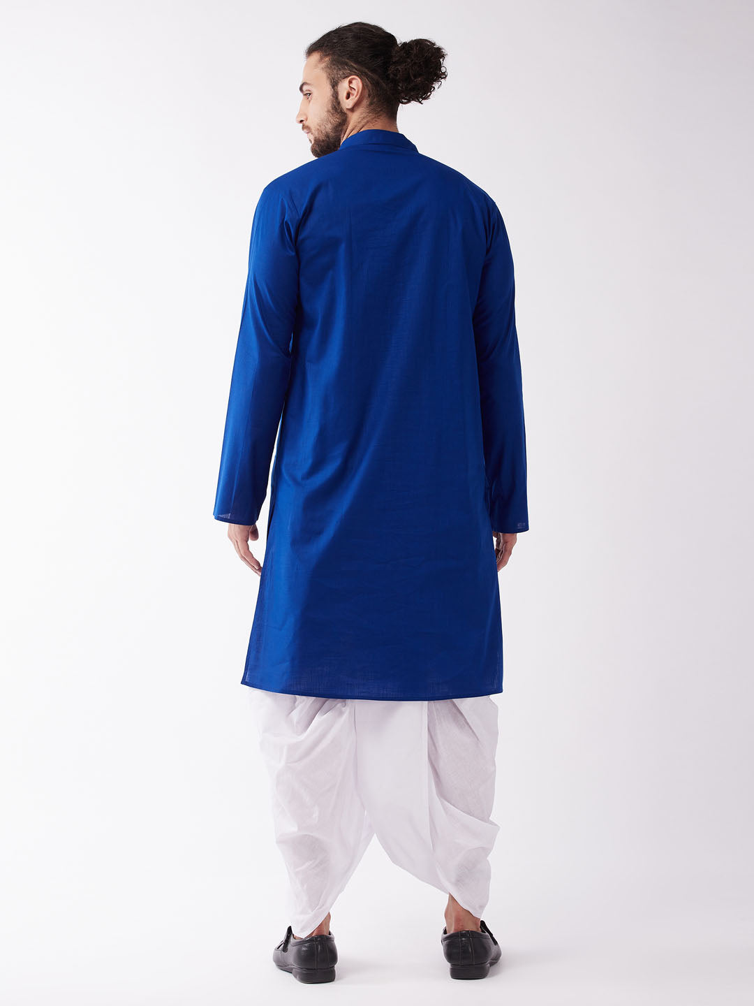 Men's Blue And White Cotton Blend Kurta And Dhoti Set