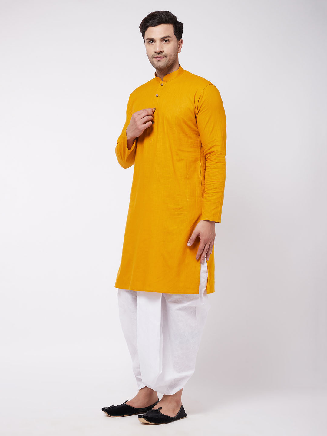 Men's Mustard And White Cotton Blend Kurta And Dhoti Set