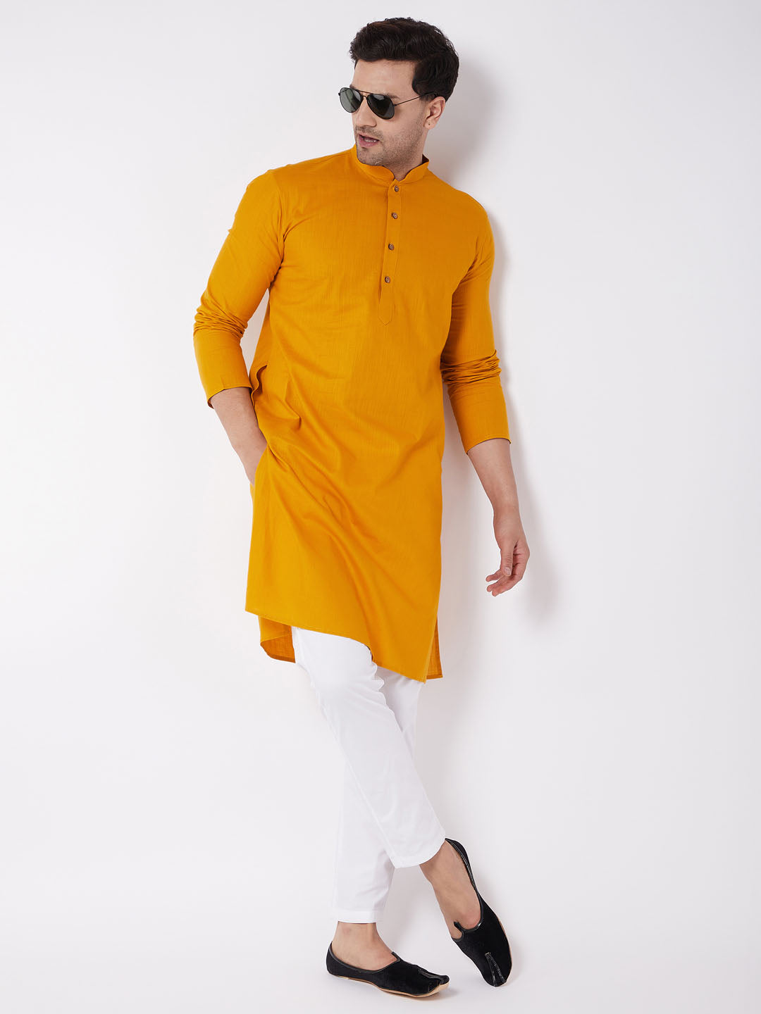 Men's Mustard And White Solid Cotton Blend Kurta With Cotton Pant Set