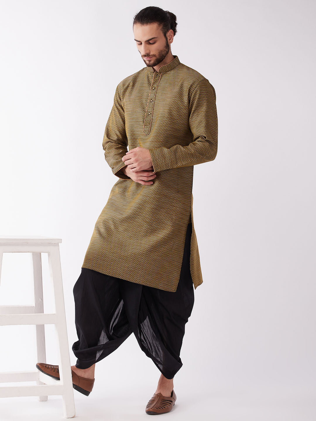 Men's Black And Gold Silk Blend Kurta And Dhoti Set