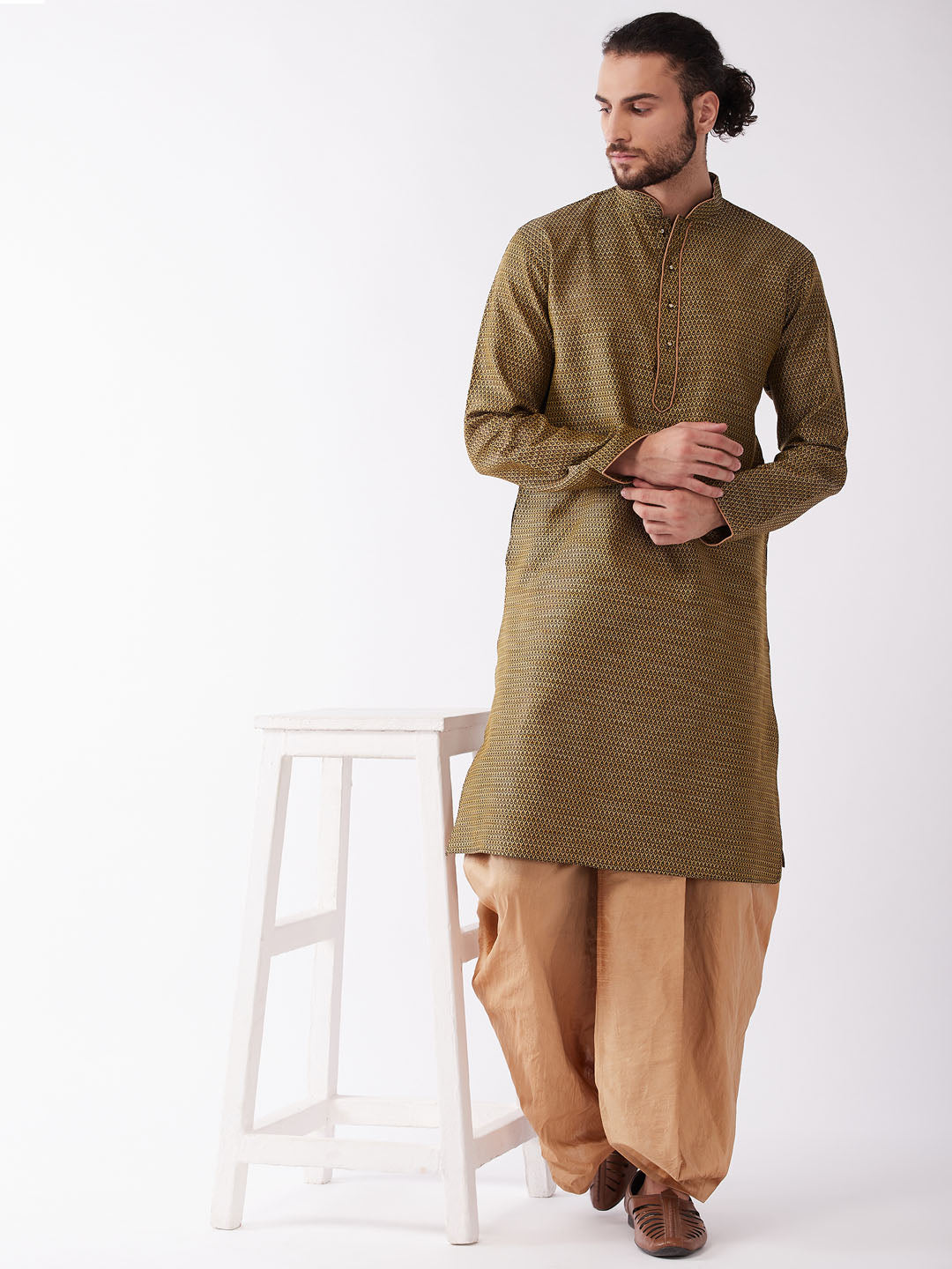 Men's Black And Rose Gold Silk Blend Kurta And Dhoti Set