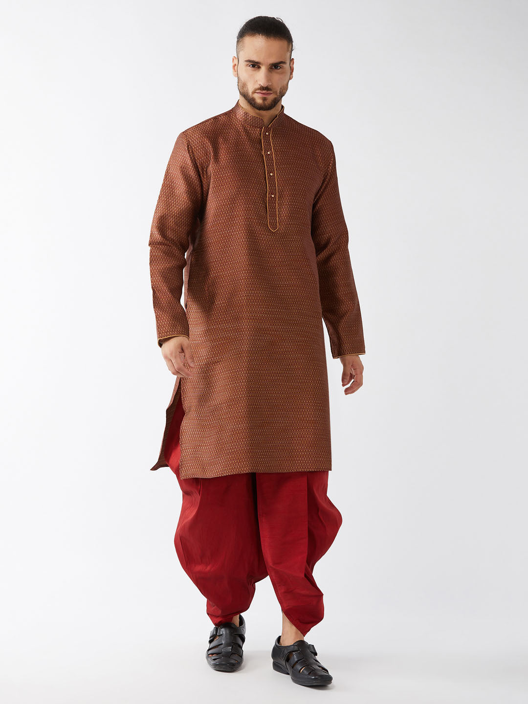 Men's Maroon Silk Blend Kurta And Dhoti Set