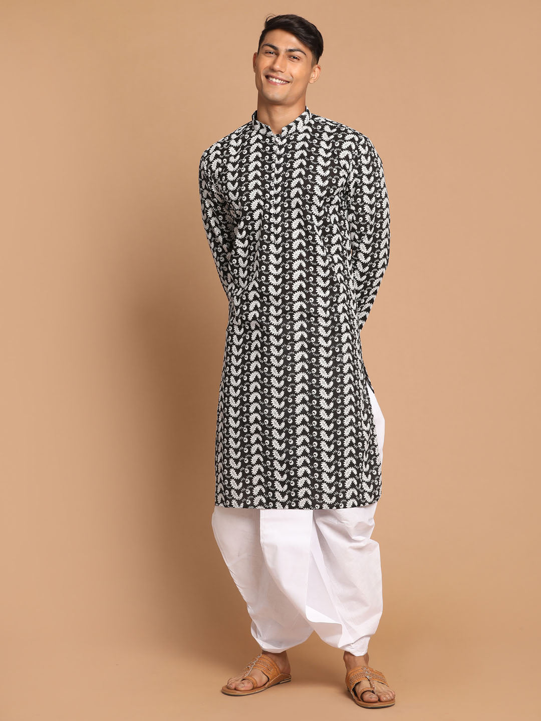 Men's Black Pure Cotton Chikankari Kurta With Dhoti Set