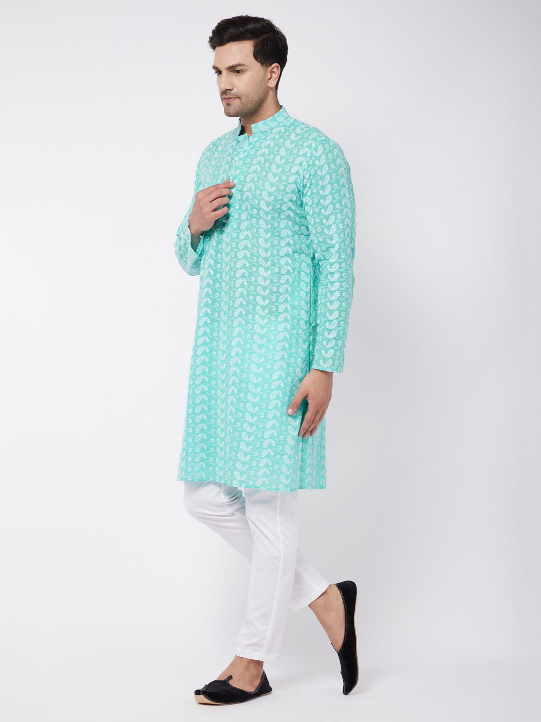 Men's Green Pure Cotton Chikankari Kurta With Pant Set