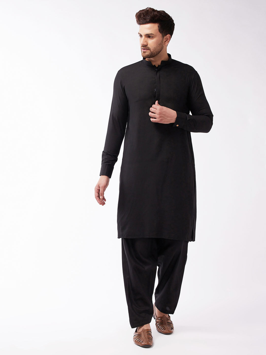 Men's Black Cotton Blend Kurta and Pyjama Set