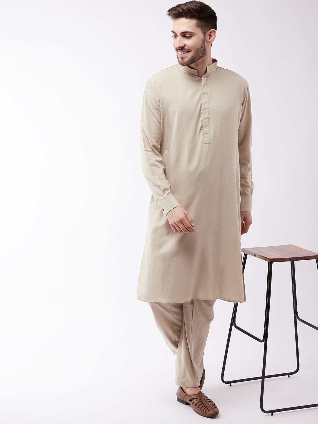 VASTRAMAY Men's Green Cotton Blend Kurta and Pyjama Set