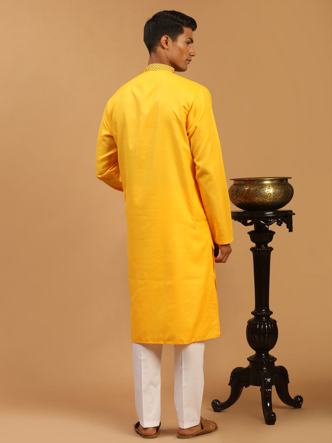Men's Yellow And White Solid Kurta With Pant Set