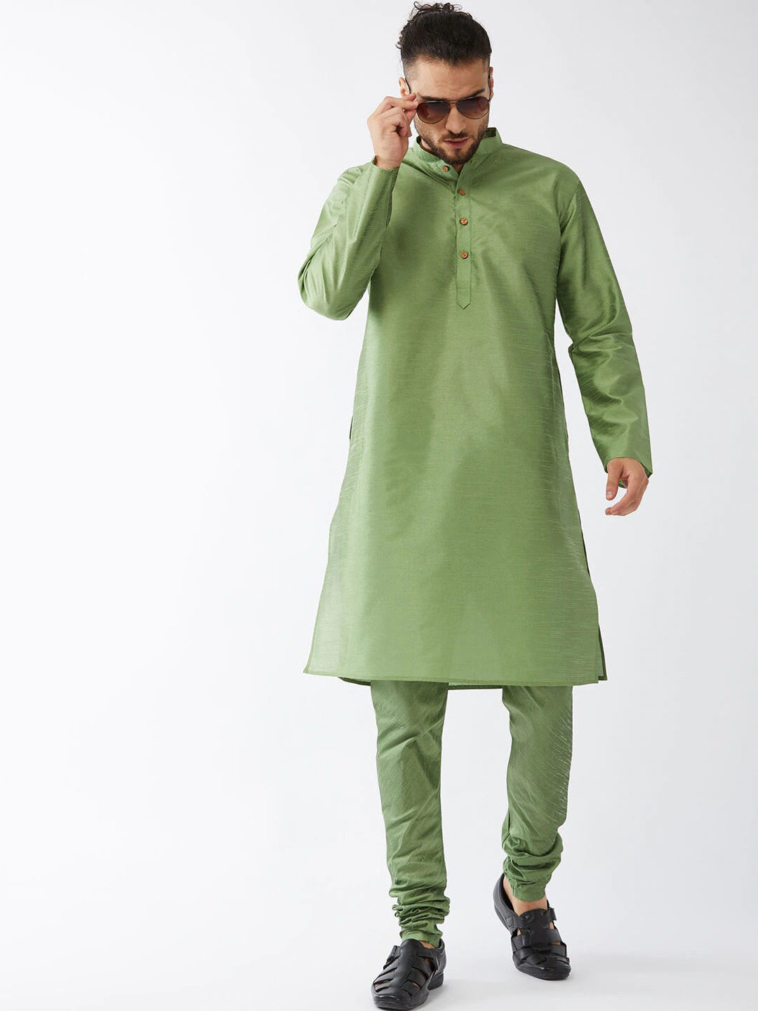 VASTRAMAY Men Green Silk Blend Churidar