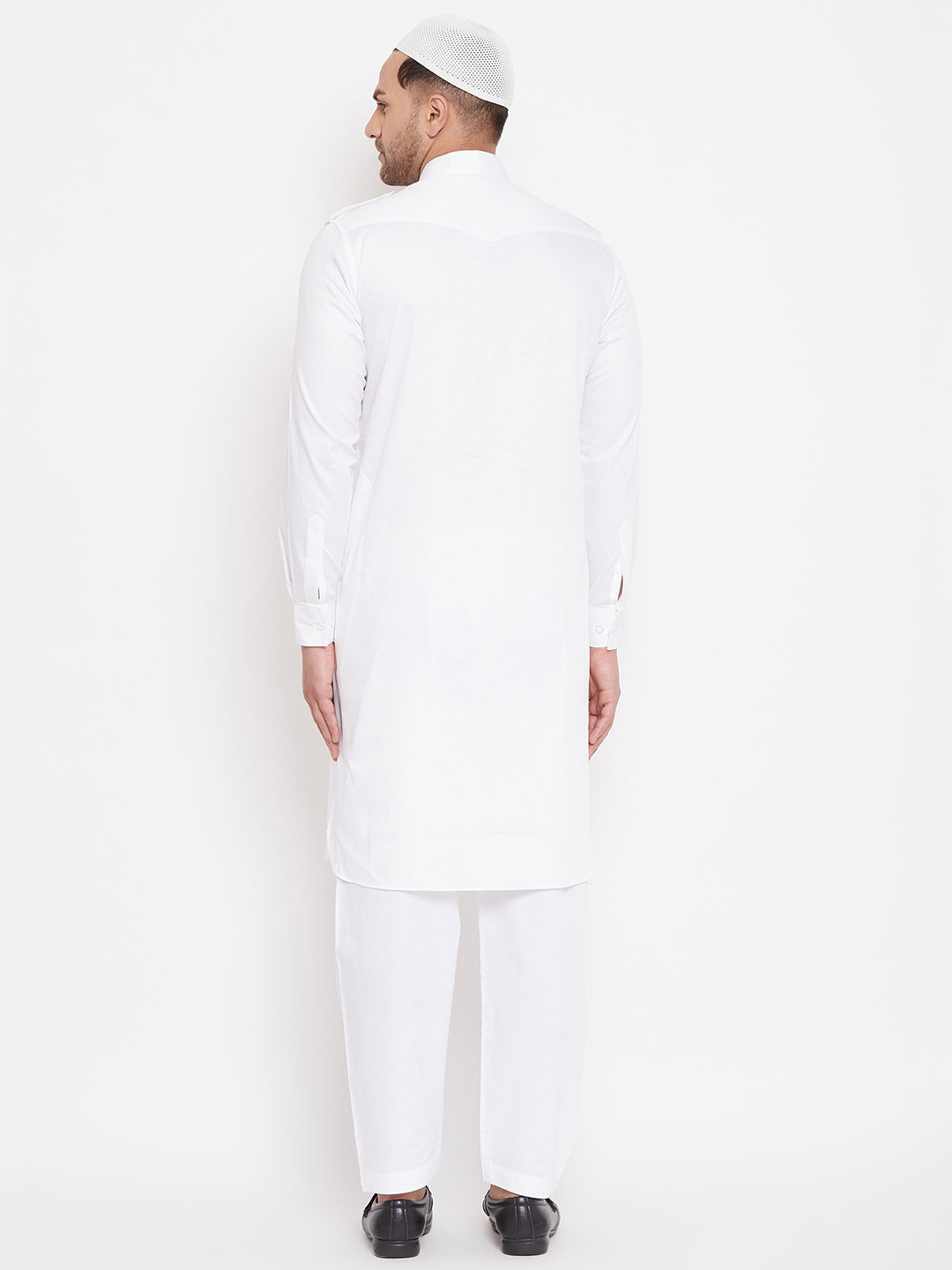 VASTRAMAY Men's White Cotton Blend Pathani Kurta Set