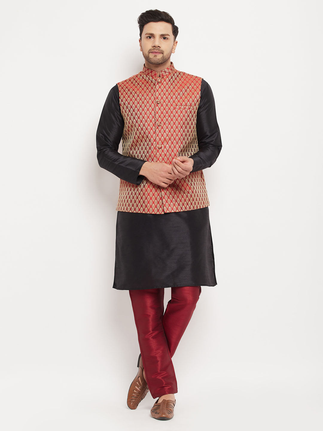 Men's Maroon Silk Blend Ethnic Jacket, Black Kurta And Maroon Pant Style Pyjama Set