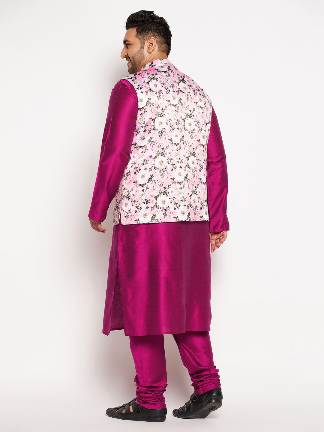 Men's Plus Size Pink Floral Printed Jacket With Fuchsia Solid Kurta Pyjama Set