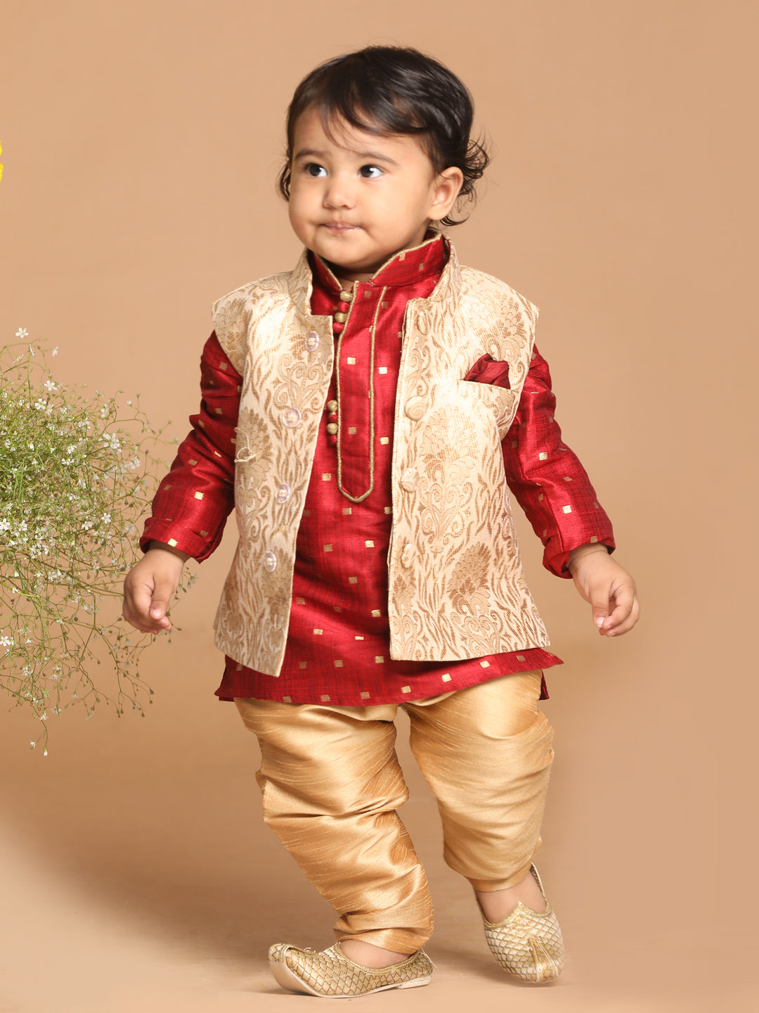 Sishu Boy's Maroon Ethnic Motifs Woven Design Kurta With Rose Gold Pyjama And Jacket