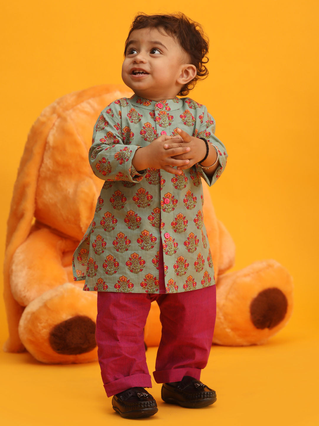 Sishu Boy's Green And Magenta Floral Printed Cotton Kurta Pyjama Set