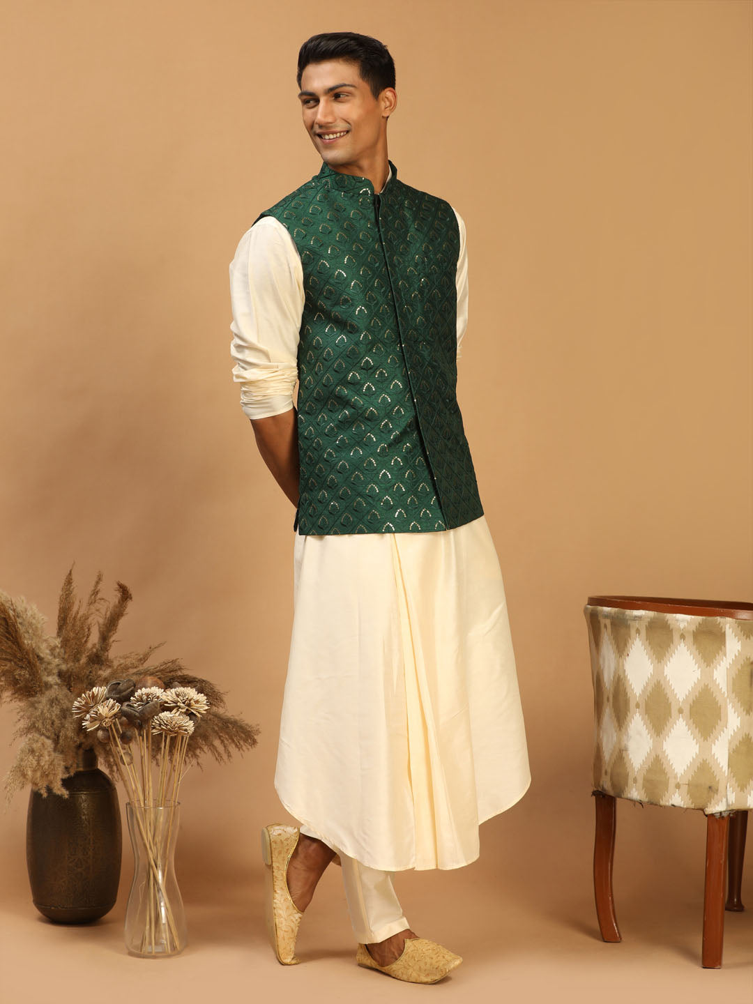 Men's Green Embellished Jacket And Cream Pleated Kurta Pant Set