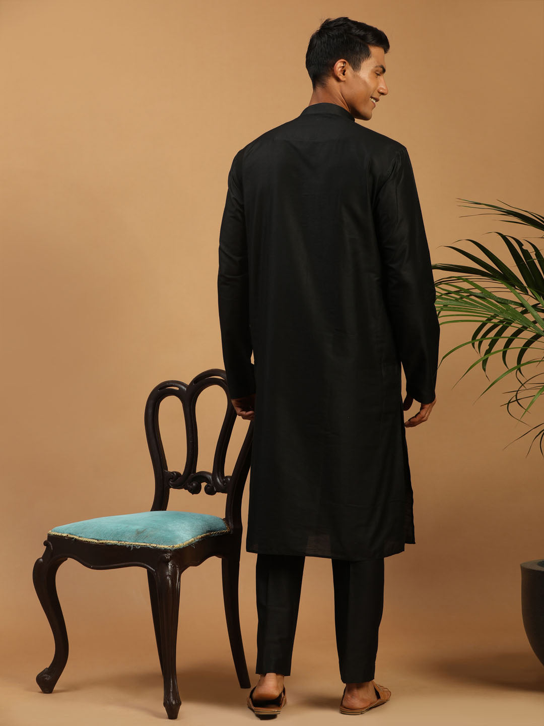 Men's Black Viscose Kurta Pant And Dupatta Set