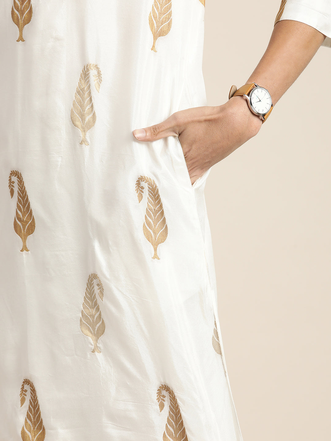 Men's White Golden Weaved Silk Blend Kurta