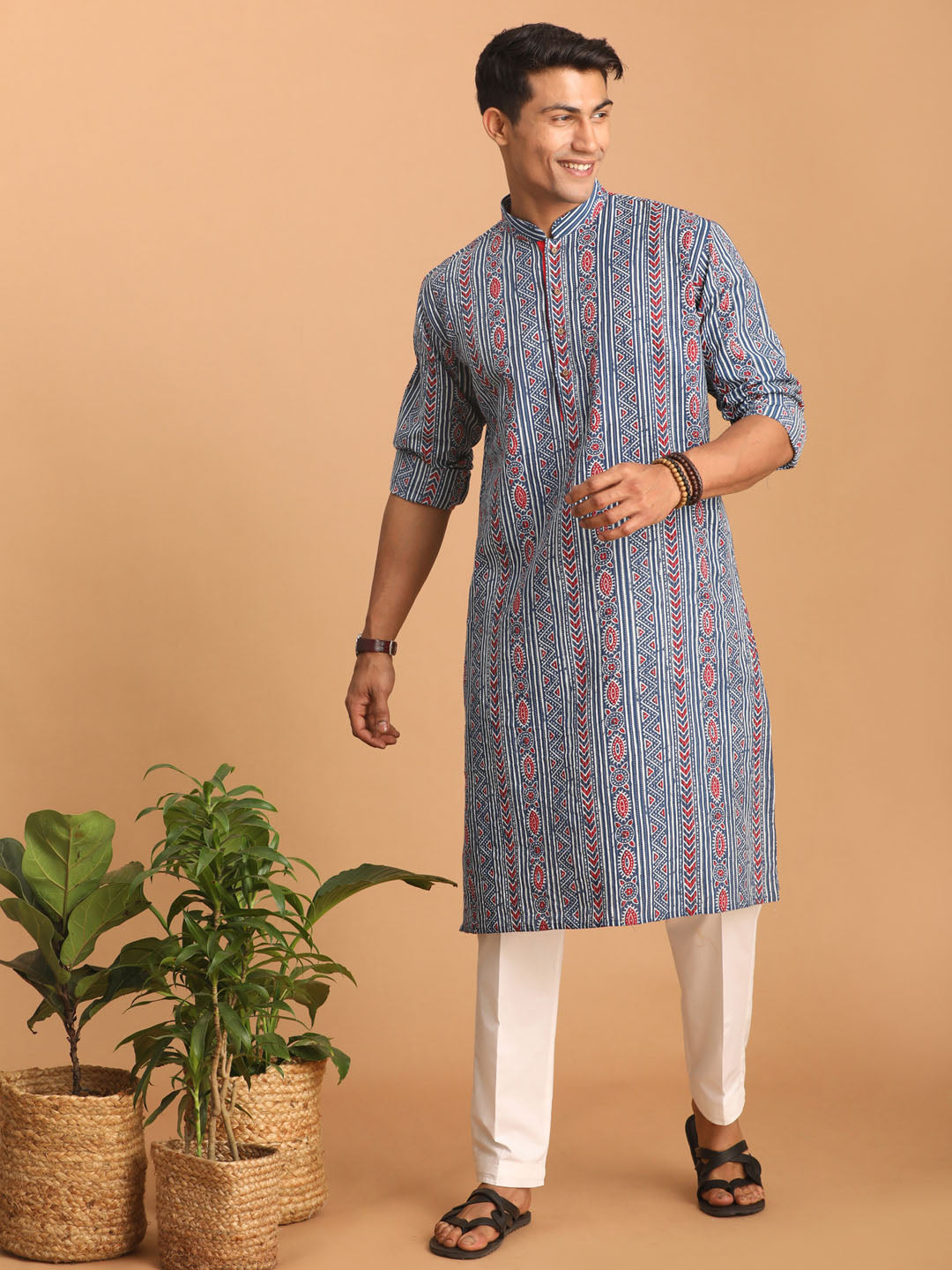 Men's Indigo Printed Cotton Kurta With White Pant Set
