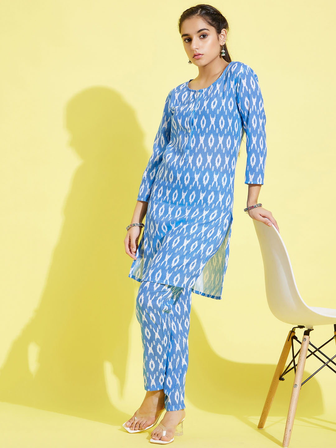 Girl's' Aqua Blue Kurta And Straight Pant Set