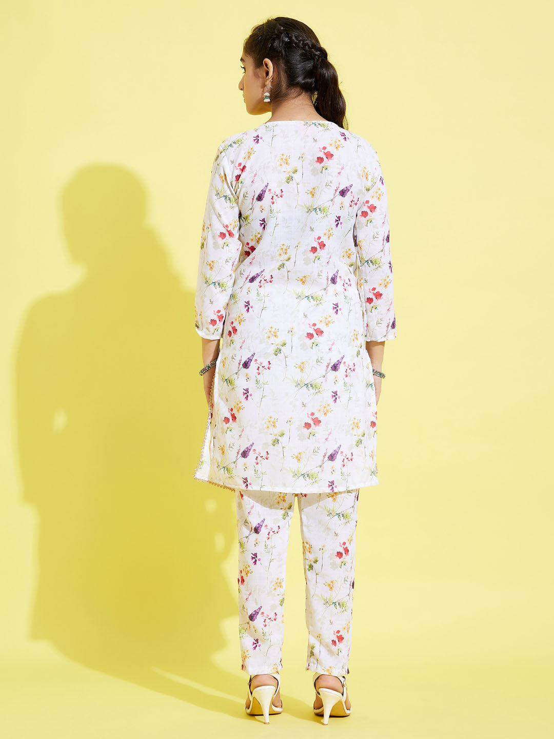 Girl's' Multicolor-Base Kurta Pant Set