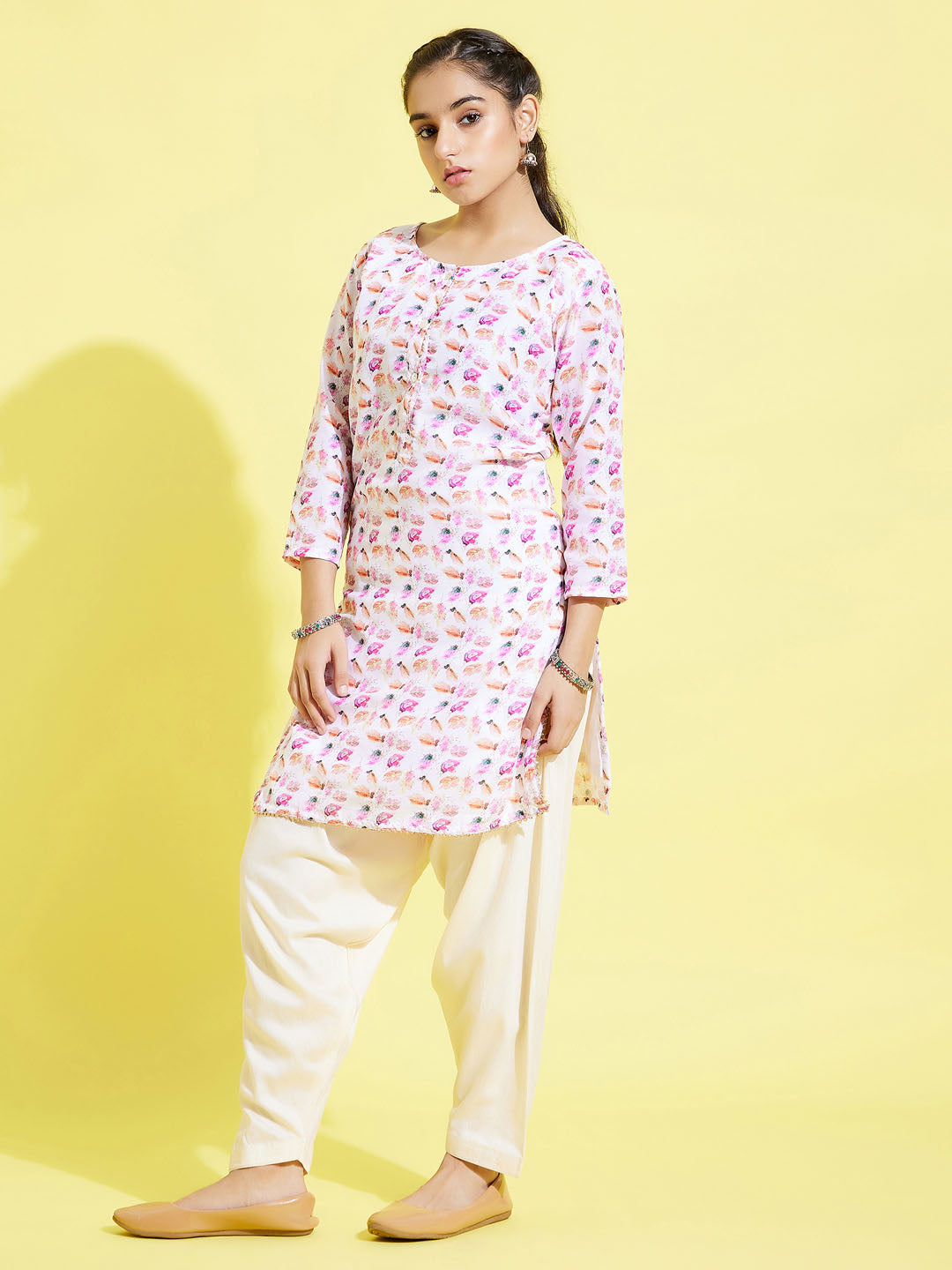 Girl's' White Floral Printed Linen Kurta And Cream Patiala Set