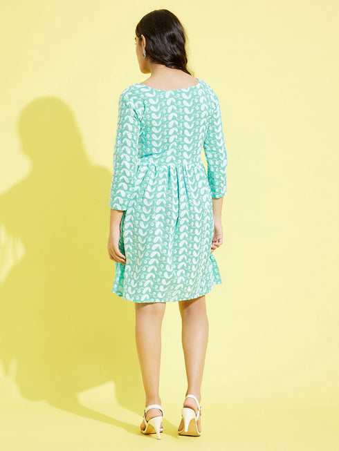 Girl's Green Pure Cotton Chikankari Kurta