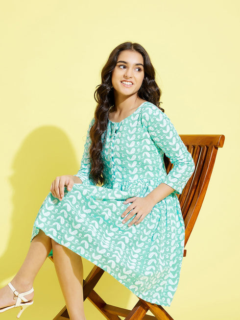 Girl's Green Pure Cotton Chikankari Kurta