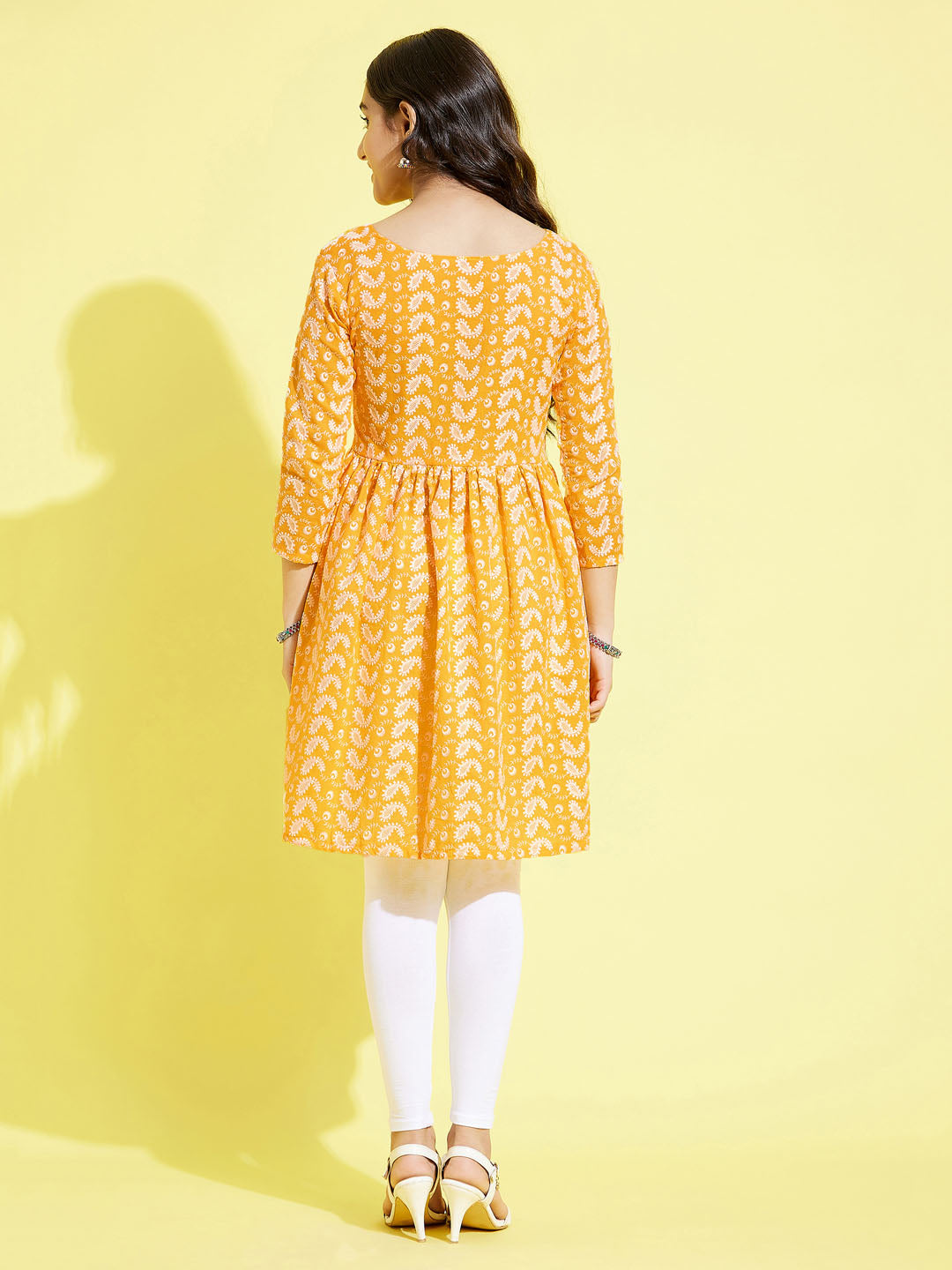 Girl's Orange Pure Cotton Chikankari Kurta With Leggings Set