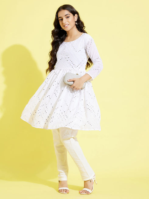 Girl's White Mirror Kurta Pyjama Set