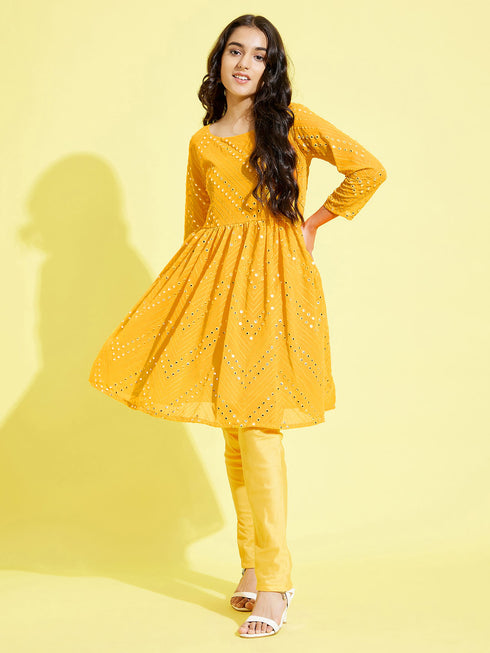 Girl's Yellow Mirror Kurta Pyjama Set