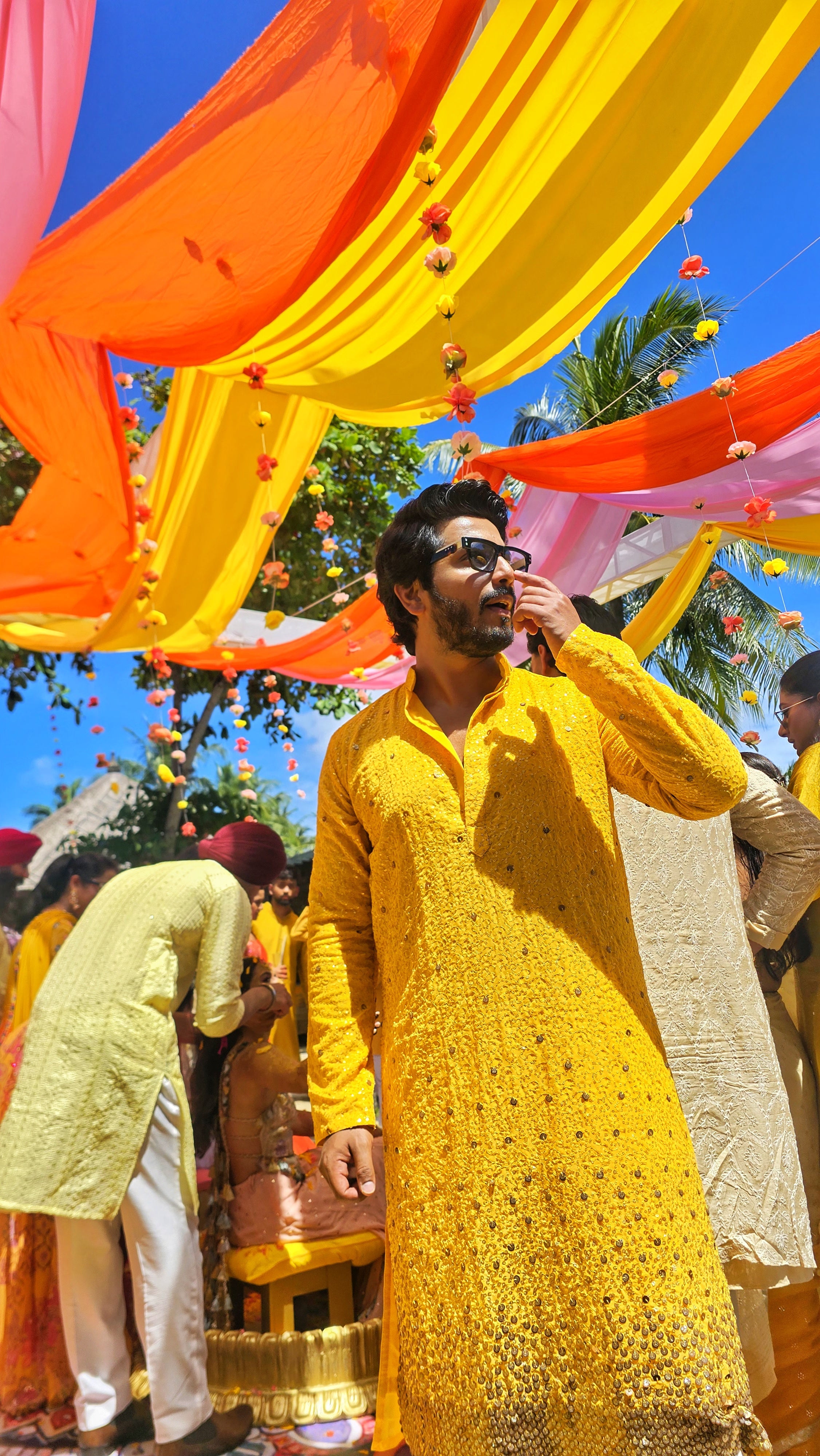 Men's Yellow  Georgette Zari With Sequins Worked Kurta