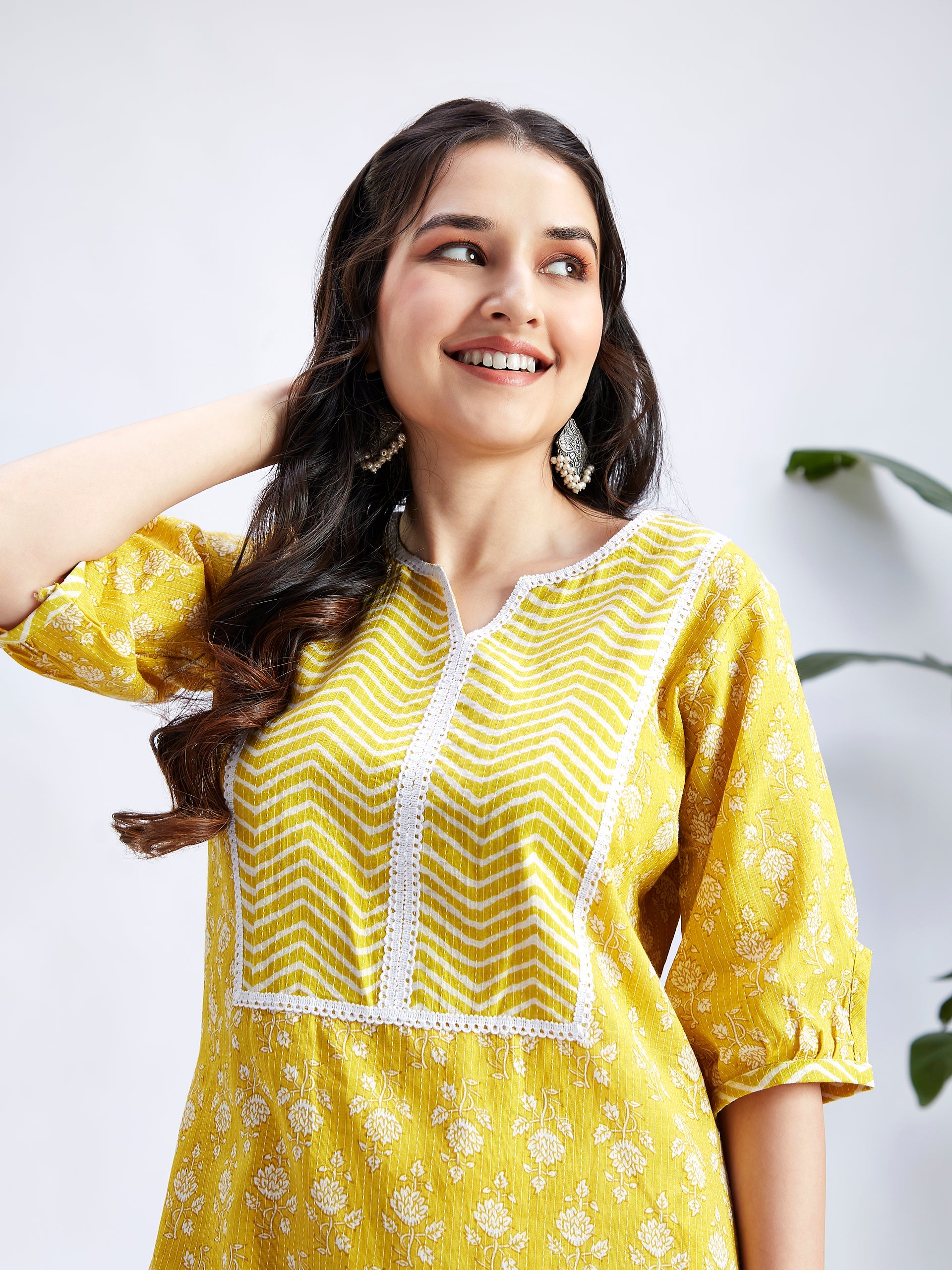 Women's Yellow Printed Cotton Kurta Pant Set